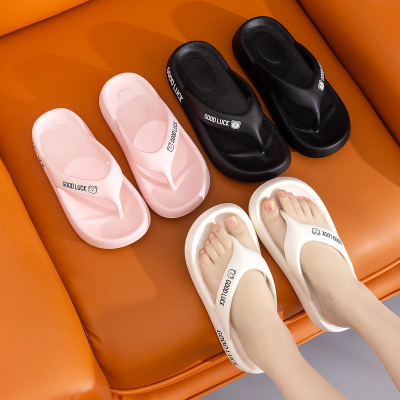 Женские тапочки, летние шлепанцы на платформе для пар, нескользящие, с мягкой подошвой, удобные, с открытым носком, модные, с жемчугом, дизайнерские, для отдыха на пляже