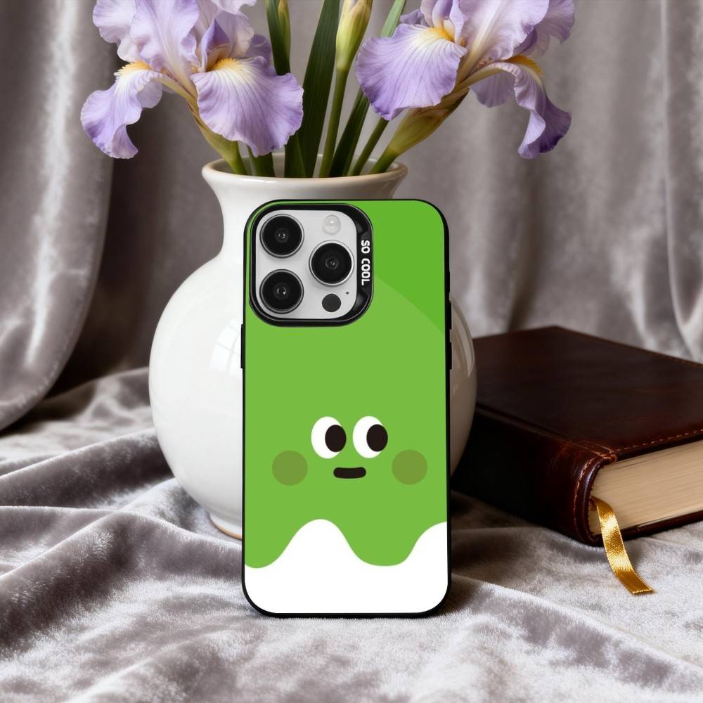 C-Cute C-CARROT F-FRIENDS Phone Case For iPhone17,16,15,14,13,12,11 Plus,Pro Max Candy Silver Plated Inside Cover