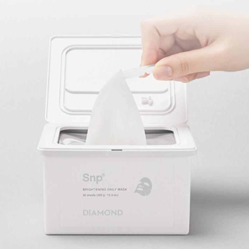 SNP Diamond Brightening Whitening Daily Mask Pack 30 Sheets