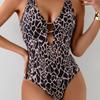 Коричневый купальник с леопардовым принтом для женщин, с глубоким V-образным вырезом, вырезами, металлическим кольцом, купальник для контроля живота, слитный купальник