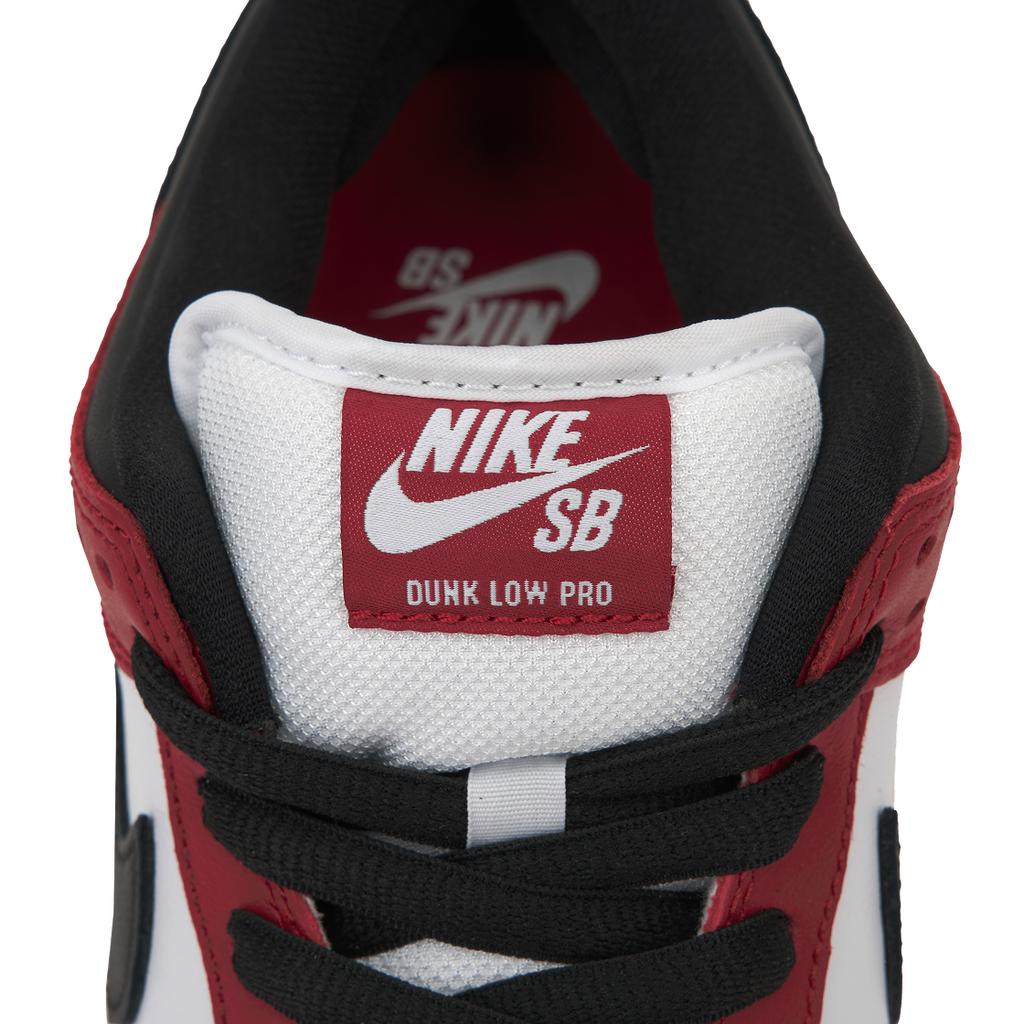 Nike Кроссовки унисекс Dunk Low SB J-Pack Chicago красные BQ6817-600