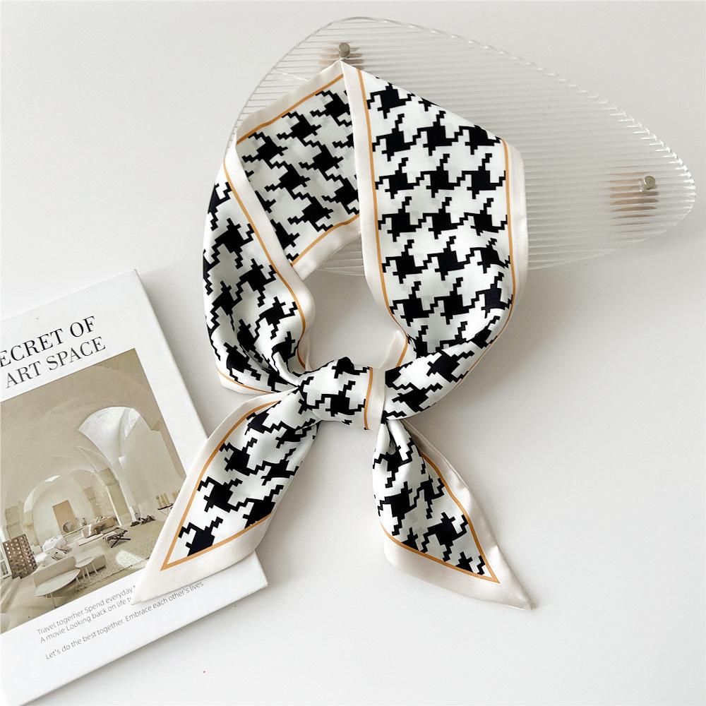 Новые шарфы Шелковые шарфы Женские весенние и осенние длинные декоративные профессиональные шарфы Летние тонкие стили в сочетании с рубашками Стильные