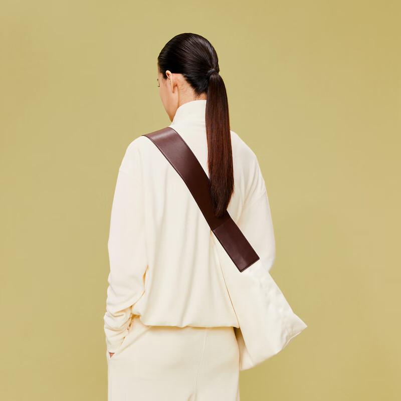 СВИТШОТ ИЗ СМЕСИ ХЛОПКА НА ВЕСНУ 2024 С ВОРОТНИКОМ-СТОЙКОЙ