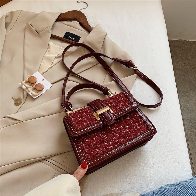 Niche Light Luxury Small Fragrant Style Women's Armpit Bag Senior Sense of Mini Crossbody Bag Simple Versatile Casual Paragraph Shoulder Bags