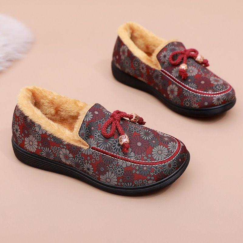 Зимняя обувь из ткани, женская обувь из хлопка, обувь на плоской подошве для людей среднего и пожилого возраста с плюшевым утеплителем и нескользящие хлопковые ботинки