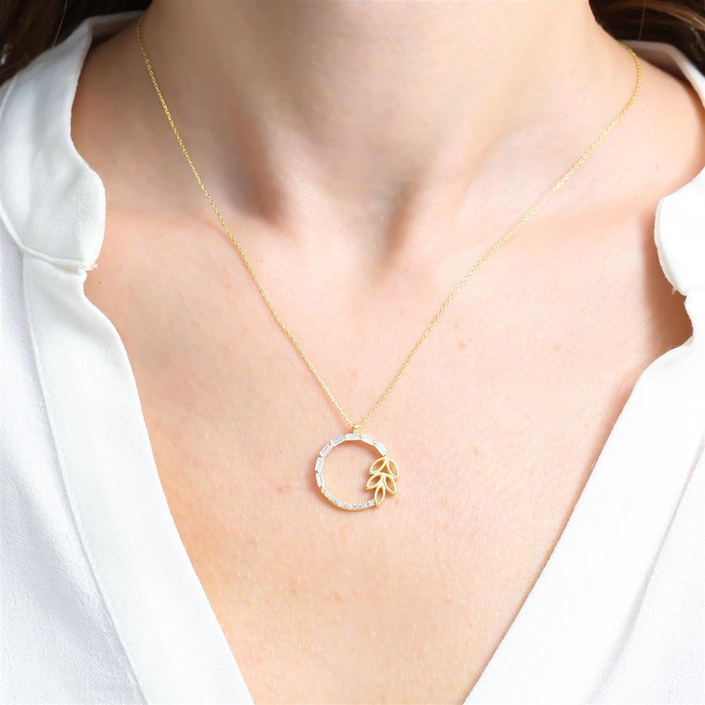 Sparkling Bay Leaf Gold Color Silver Necklace