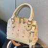 2025 New Shell Bag, High-end Printed Portable Messenger Bag, Versatile Bag, Popular Female Messenger Bag This Year