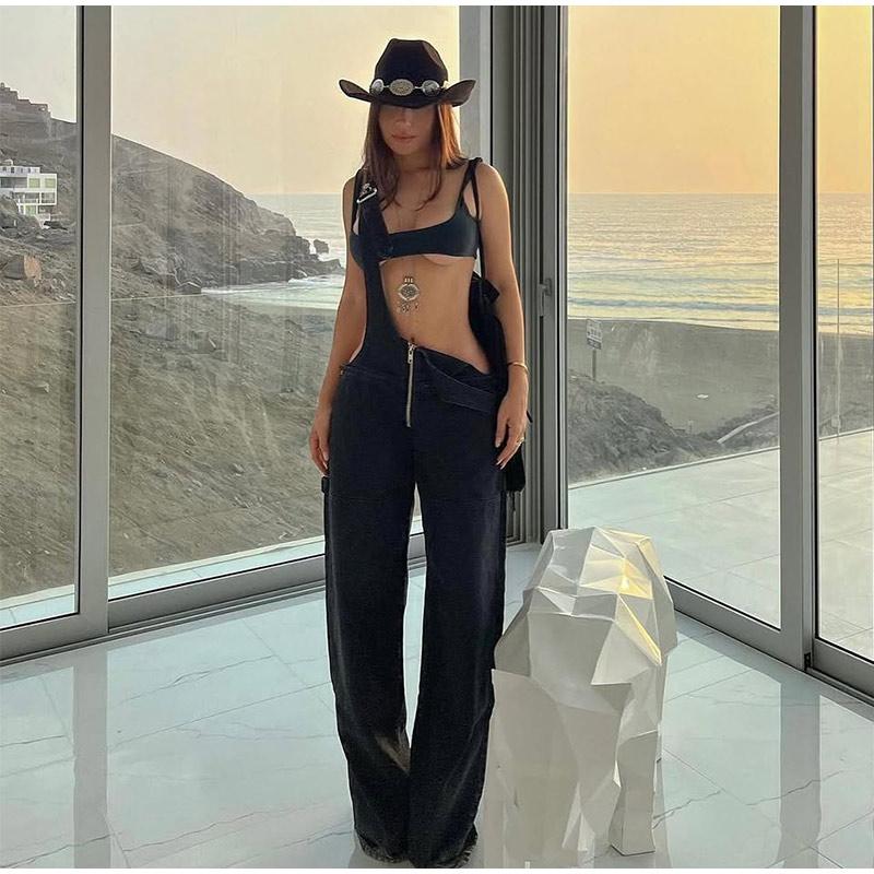 Женские потертые джинсы, сексуальные карманы на спине, потертые джинсы, прямые брюки, комбинезон женский, весна-лето 2025, женские однотонные джинсы