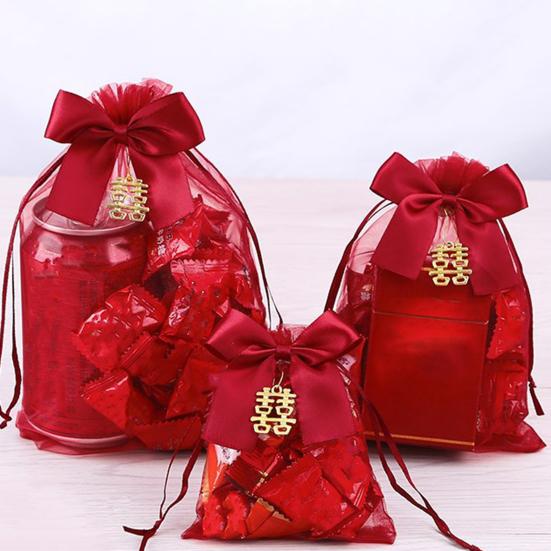 10 шт. Свадебный мешочек Подробный Легко носить Тщательное исполнение Китайский красный Затягивающийся Подарочный мешок для магазина