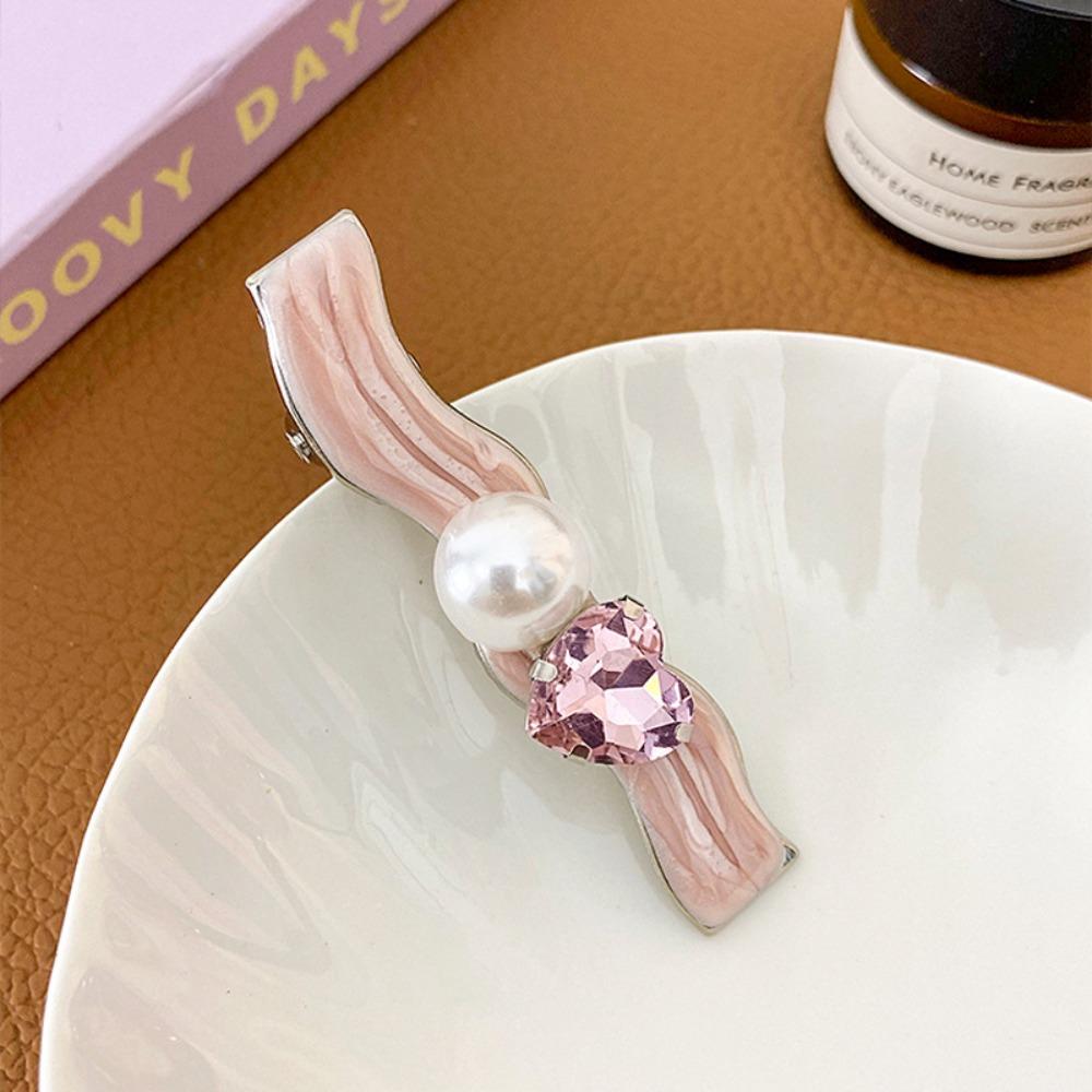 5Pcs/Set Heart Shape Hair Clips Cool Shiny Barrettes Fashion Hair Accessories  Women Girls