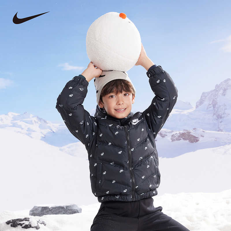 Nike Куртка-пуховик с капюшоном и принтом логотипа по всей поверхности, теплая, удобная, универсальная, детская, черная, NY2242055GS-001