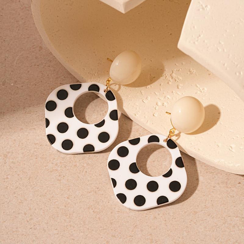 Square Acrylic Scarf For Women With Retro Black And White Polka Dot Geometric Fashion Details