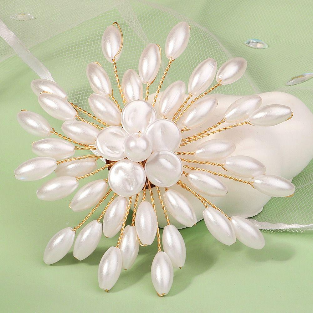 Korean Style Pearls Badge Exquisite Luxury Sense Brooch Jewelry Accessories Suit Collar Pin Daily