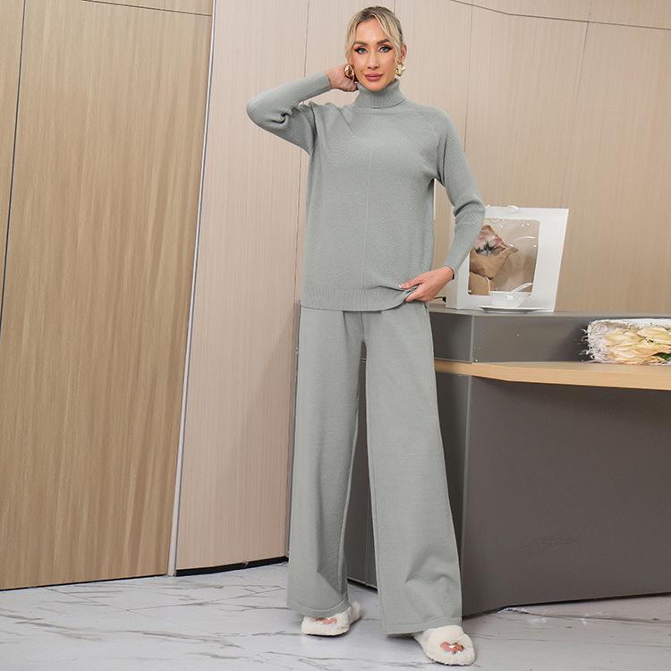 Однотонный свитер с высоким воротником и комплект брюк широкого кроя - Женский осенне-зимний костюм-двойка 2024
