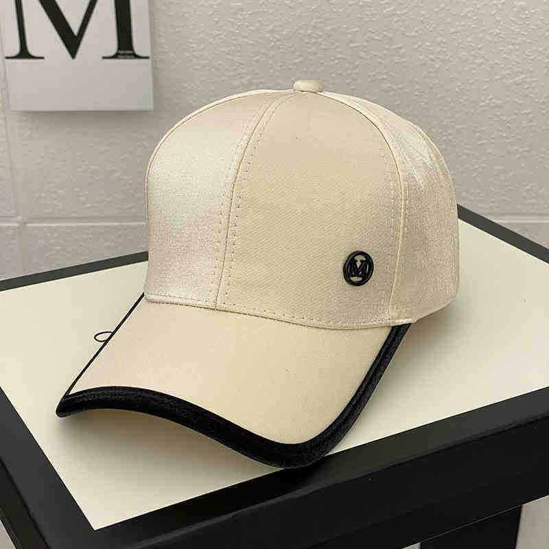 Fashion Hat Women's Spring and Autumn Satin M Standard Fashion Versatile Cap Summer Casual Shopping Sunshade Baseball Cap Tide