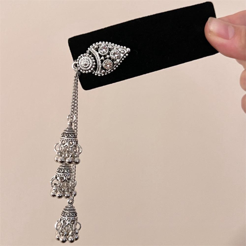 Retro Ethnic Style Hair Hoop Velvet Pendant Hair Clip Head Wear Tassel Bell Hair Band  Headwear