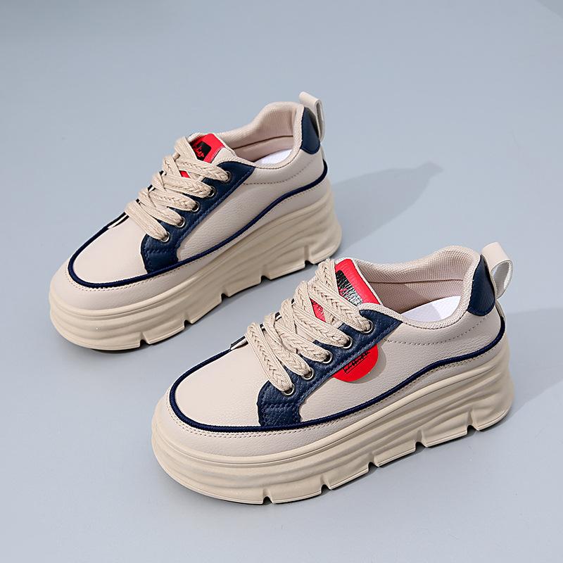 Повседневная обувь для ходьбы для женщин. Удобные кроссовки из искусственной кожи со шнуровкой на толстой платформе. Нескользящие теннисные кроссовки. Женские дышащие кроссовки для бега.