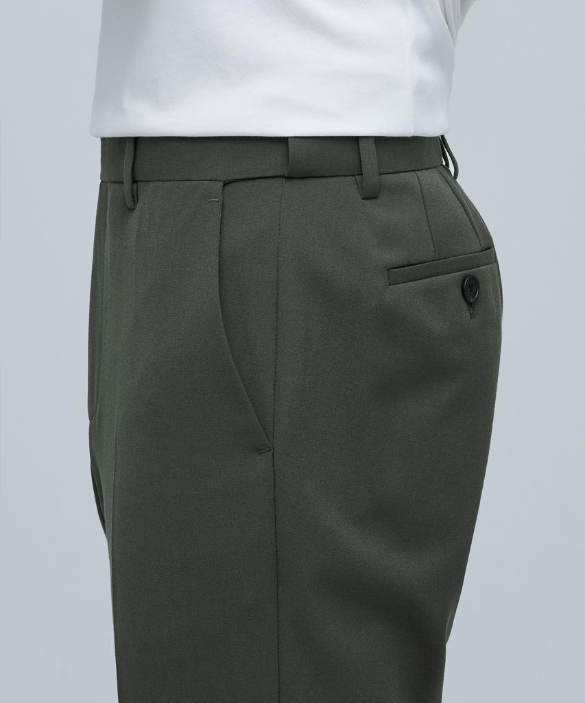 MUSINSA STANDARD Lightweight Relaxed Tapered Hidden Banding Crop Slacks [Dusty Khaki]