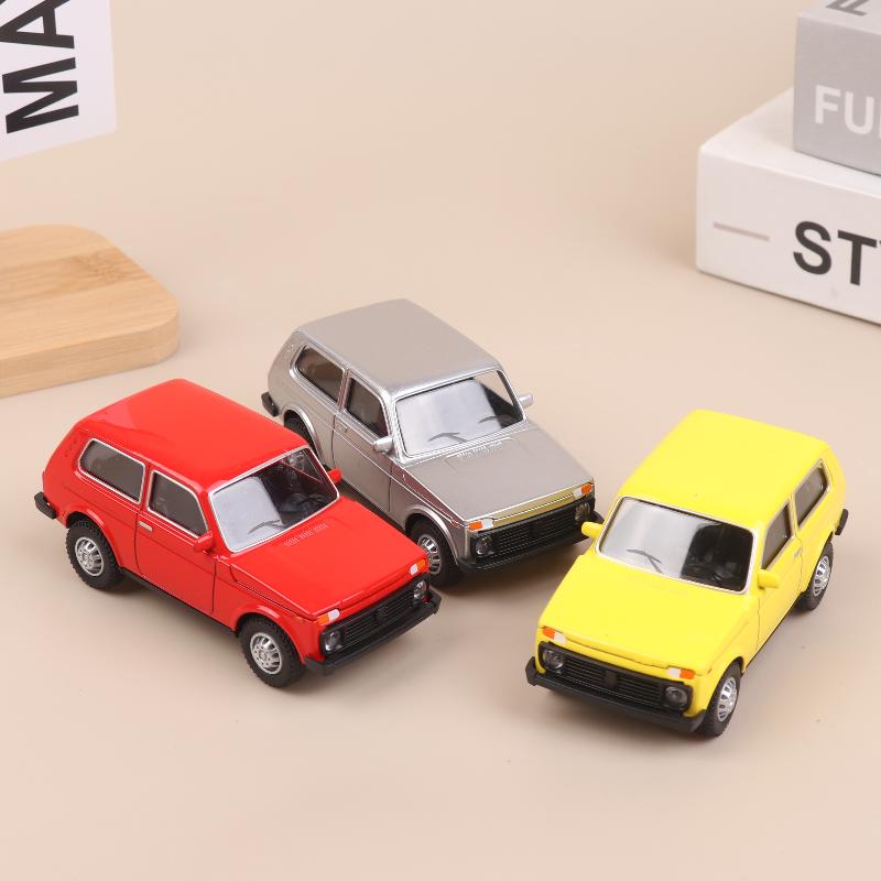 Масштаб 1/43 Симуляция Сплав Модель Автомобиля Ретро Литье под Давлением Металлическая Игрушечная Машинка Украшения Настольное Украшение Коллекционирование Хобби Подарки