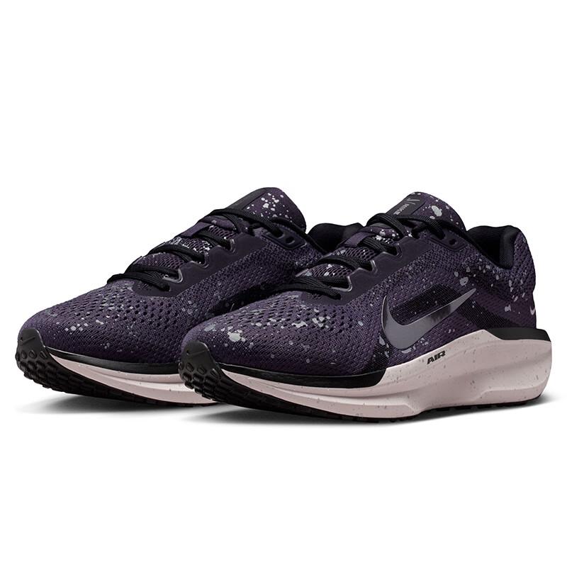 Nike Беговые кроссовки Winflo 11