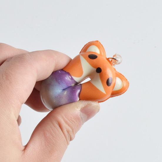 Креативный брелок для ключей с мультяшной милой игрушкой для декомпрессионного вентиляционного отверстия