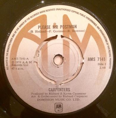 7-дюймовая пластинка CARPENTERS - Please Mr Postman AMS7141 A&M Records 1974 UK Rock Б/у