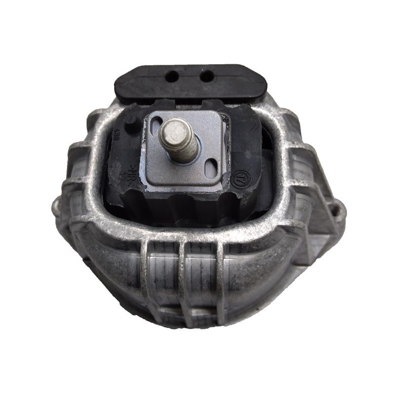 Подушка двигателя BMW X1 E84 2.0D - Деталь 22116768800