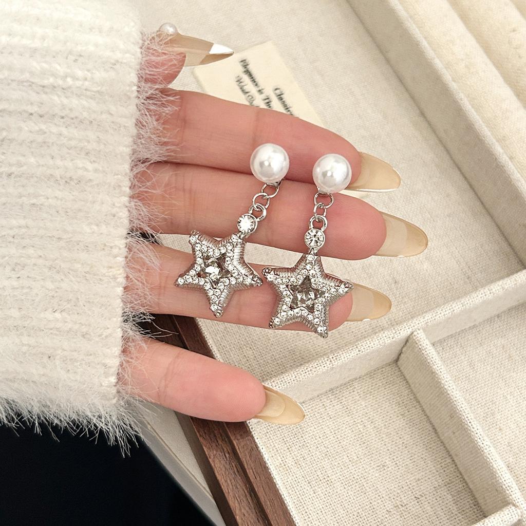 1 Pair Full zircon ear studs - exquisite and fashionable five-pointed star pearl earrings