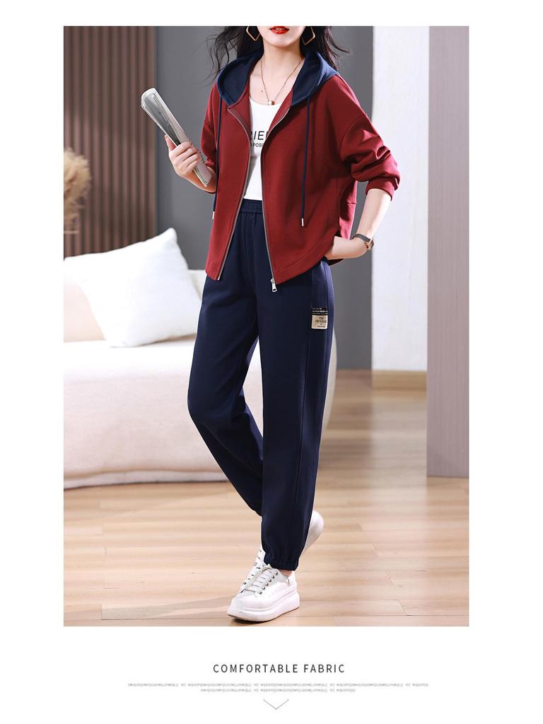Women's Spring-Autumn 2025 Casual Sportswear: Fashionable, Age-Reducing Sweatshirt Two-Piece Set for Middle-Aged Moms