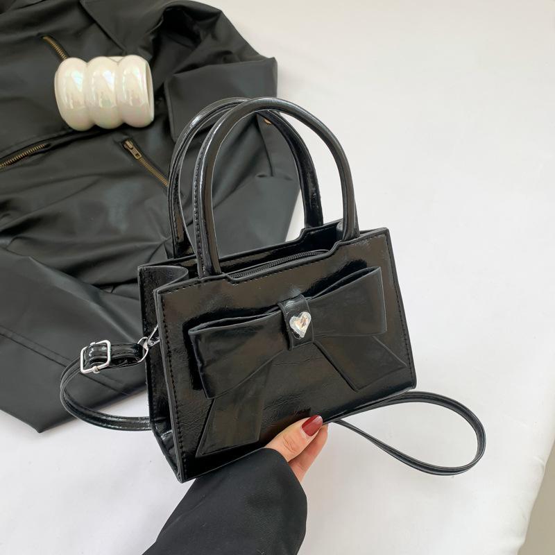 Модная сумка с бантом, весенняя новая высокоточная сумка через плечо на одно плечо, маленькая квадратная сумка корейской версии