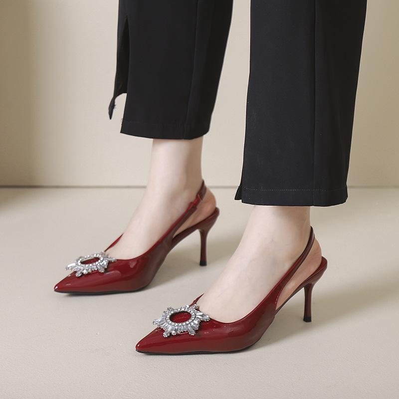 2025 весна новый острый носок тонкий каблук лакированная кожа сумка голова сандалии темперамент мелкий вырез туфли-лодочки стразы острый носок женские туфли на высоком каблуке