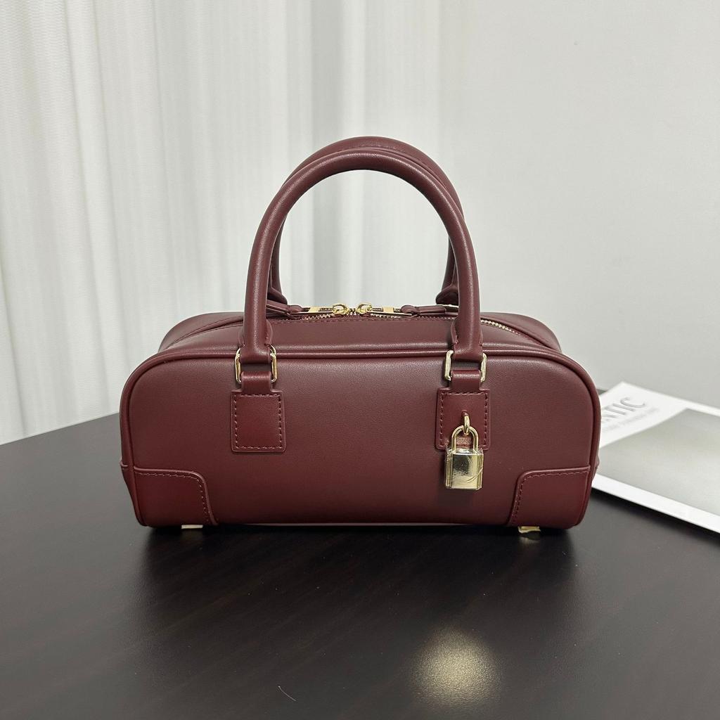 Genuine Leather Bowling Bag For Women 2025 New Versatile Boston Pillow Bag Commuting Handbag Shoulder Crossbody Bag