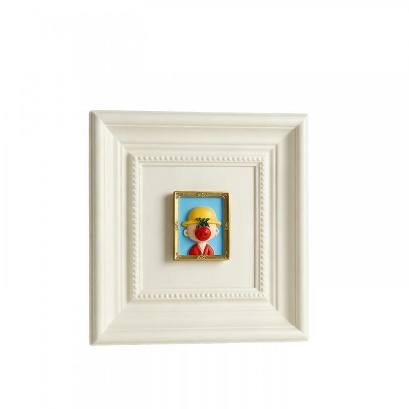 3D Decorative Photo Frame With Ornate Carving Figurine Accent Living Room Entryway Desk Display