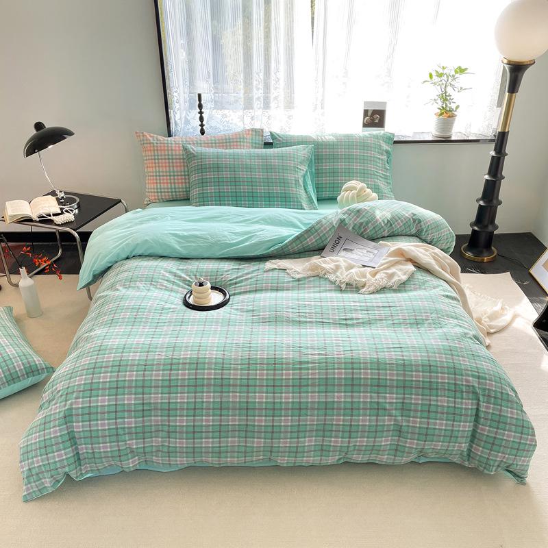 Серия AB Cotton: Комплект постельного белья из чистого хлопка для общежития - односпальный, из четырех частей с простынями