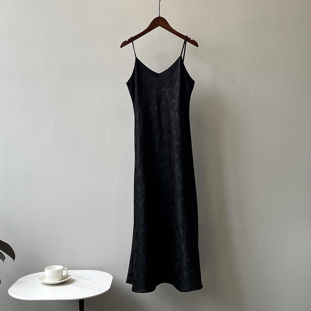 Винтажные сексуальные макси-платья для женщин, однотонный атласный сарафан с открытыми плечами, лето 2024, новое уличное элегантное платье без рукавов