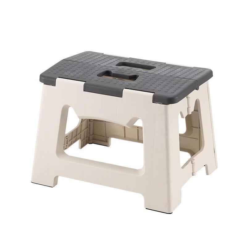 Minnai Portable Folding Stool