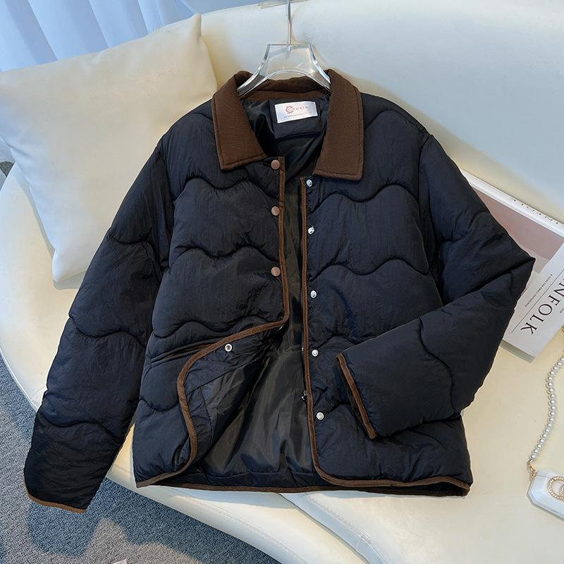 Маленький аромат Корейская версия контрастной стеганой куртки с швами Короткая осенне-зимняя короткая ретро куртка с лацканами Тонкая стеганая куртка.