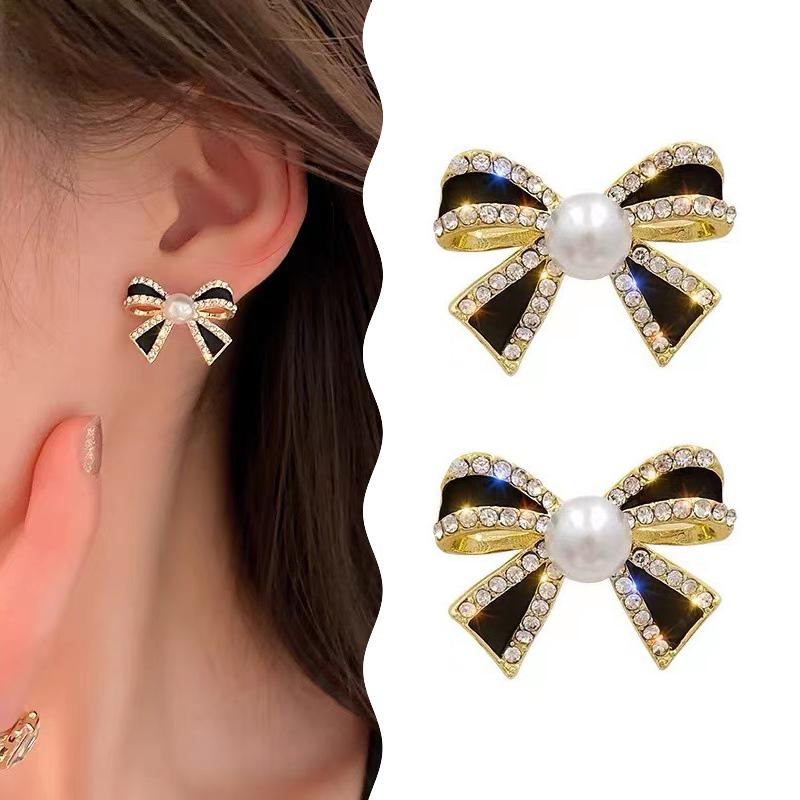 1Pair Sweet Black Bow Knot Stud Earrings For Women Girls Lovely Pearl Enamel Oil Earrings Party Jewelry Birthday Gift