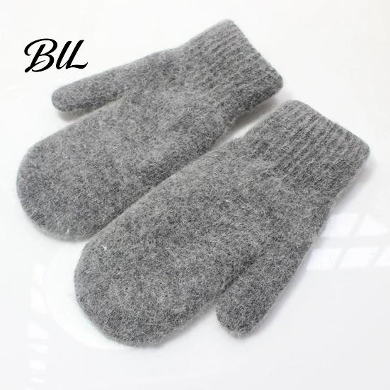 Winter Warm Plush Mittens 1 Pair for Women, Cold Weather Soft Knit Versatile Gift Kids Gloves with Thick Lining And Elastic Rib Cuffs Outdoor Thermal