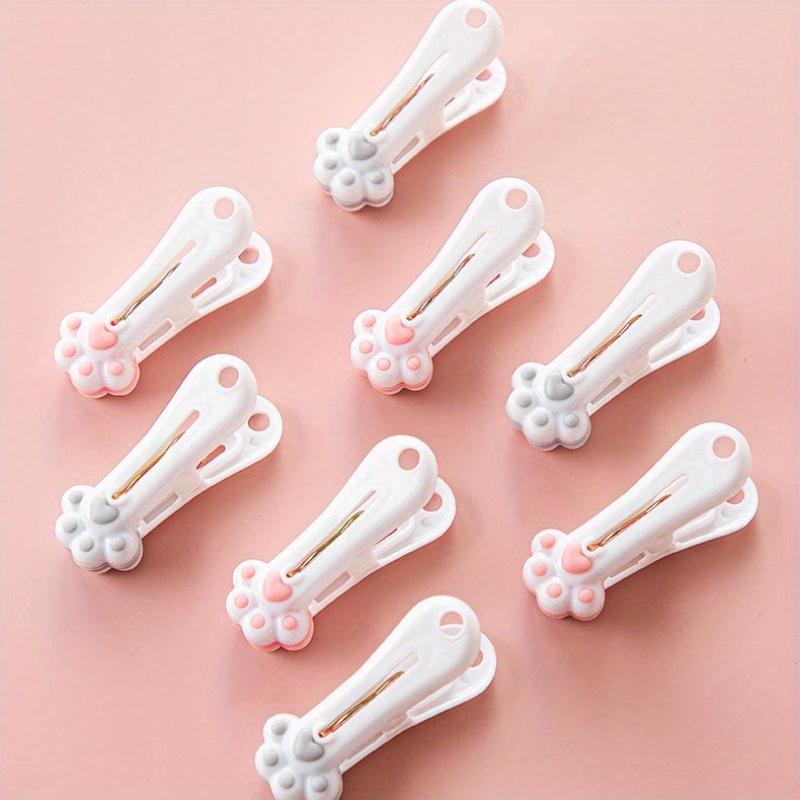 12pcs Cute Paw Print Plastic Clip - Multifunctional Windproof Laundry Clip for Hanging Towels, Underwear, Photos and Snacks