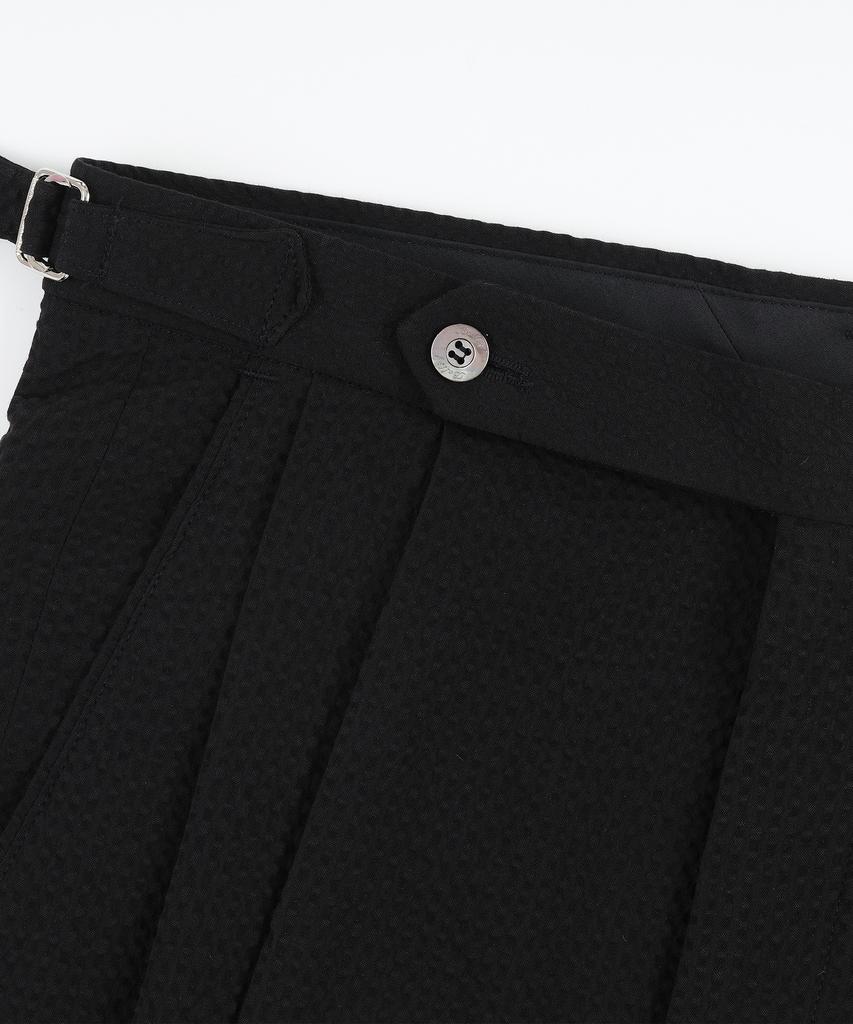 BELLIEF Essential Seersucker Adjust 2-Pleated Relaxed Chino (Black)