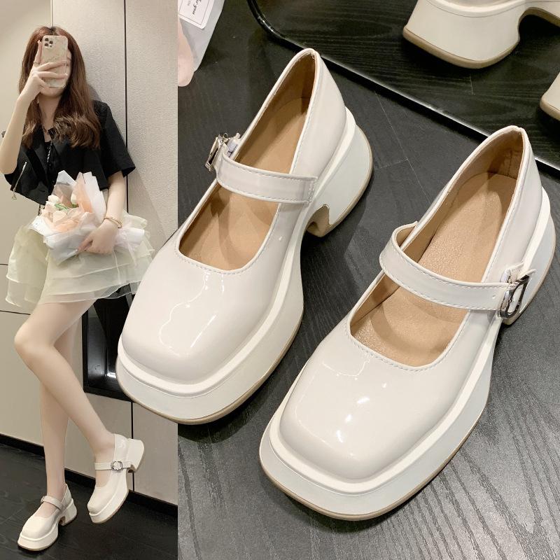 Женские туфли на платформе, каблуки для вечеринок, летние новые босоножки 2024 года, модные ретро-туфли Мэри Джейн, маленькие кожаные туфли