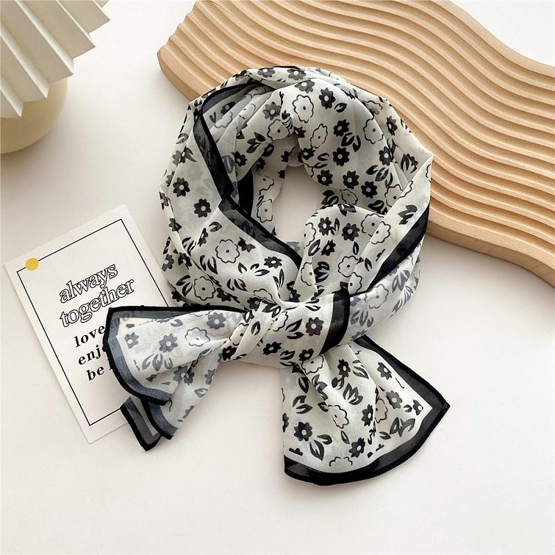 Spring and Summer Fashion Womens Scarf Luxury Designer Beach Scarf Cover-ups Flower Printing Hijab Decorate Scarf