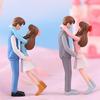 1 Pair Of Cartoon Romantic Sweet Couple Figurines Garden Micro Landscape Pendant Diy Plastic Craft Garden Scene Decoration