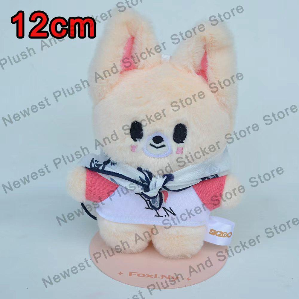 Плюшевая подушка-обнимашка SKZOO Кукла Подарок фанатам Плюшевая игрушка в стиле Тедди Кукла-плащ Неделя FM в Сеуле Подарок ребенку на день рождения Магическая школа