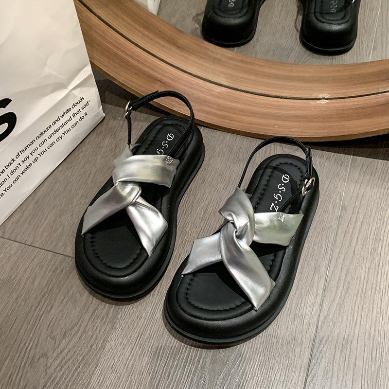 Platform sandals women's French retro spring 2024 new foreign comfortable non-slip fashion casual beach shoes