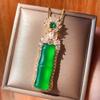 Ювелирные изделия Медное основание Позолоченный Инкрустированный Жадеитом Зеленый Золотой Кулон С аннотацией Независимо от бренда Ожерелье Жадеитовый Кулон
