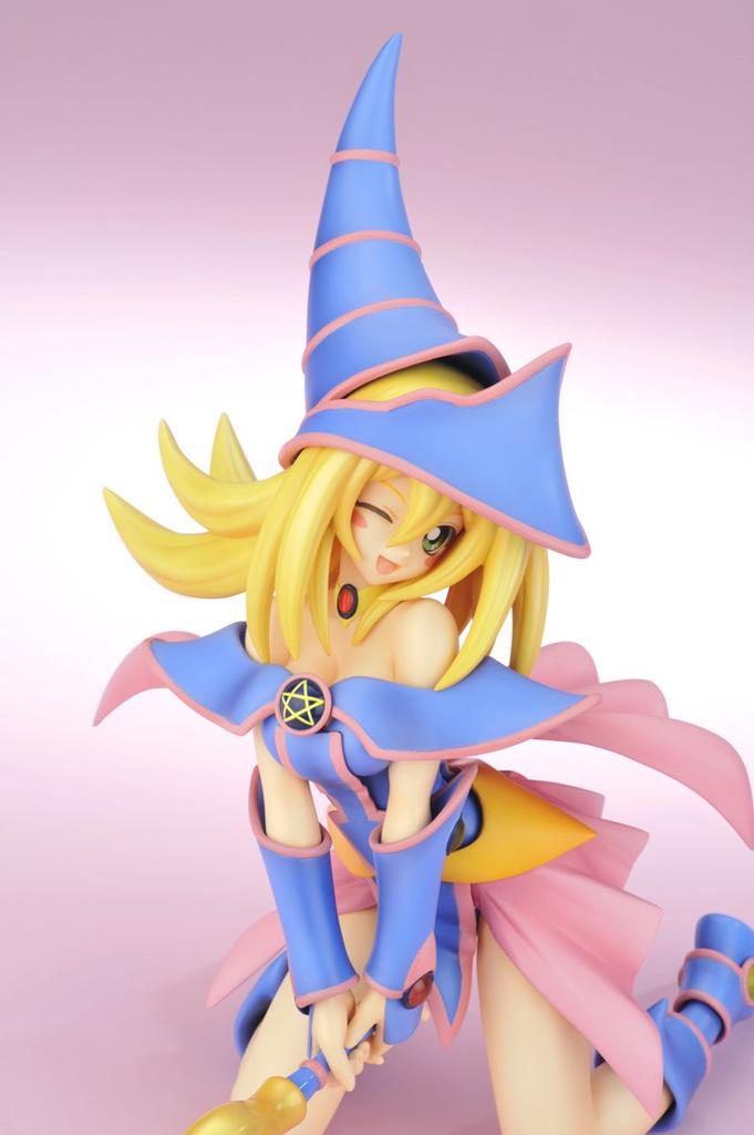 Kotobukiya Duel Monsters Black Magician Girl Scale PVC Painted Finished Figure Yu-Gi-Oh! 1/7