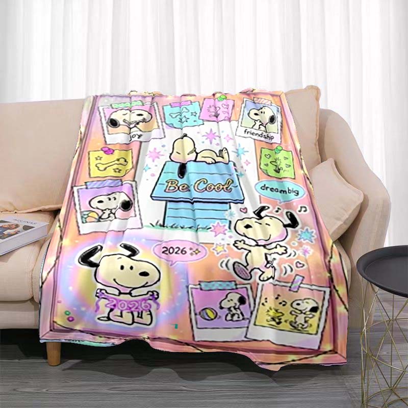 Cute Snoopy print soft and warm blanket, perfect for naps, sofas, beds, camping trips, the office, birthday and holiday gifts.