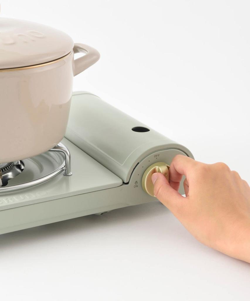 BRUNO Cassette Stove Slim Camping Gas Yakiniku Outdoor Sengoku Small Disaster Prevention Supplies Earthquake Preparation Cute Stylish Ivory BOE095-IV